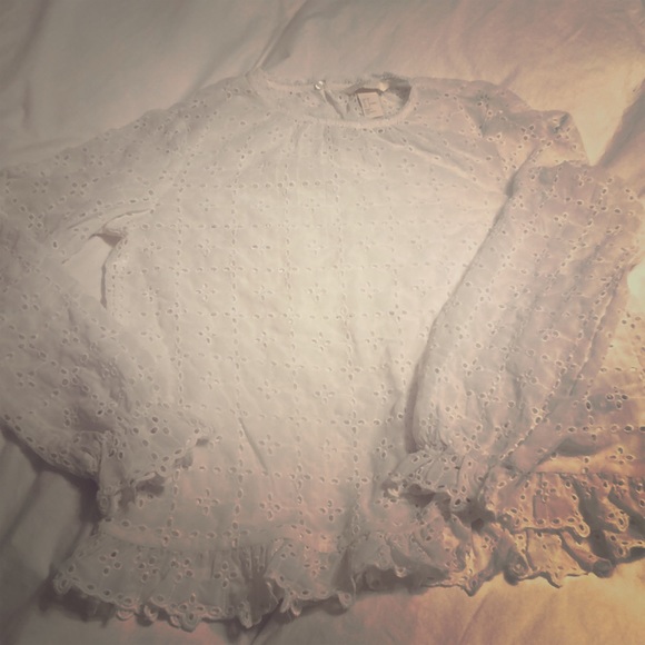 H&M eyelet blouse. Off white. Sz 2 - Picture 1 of 5